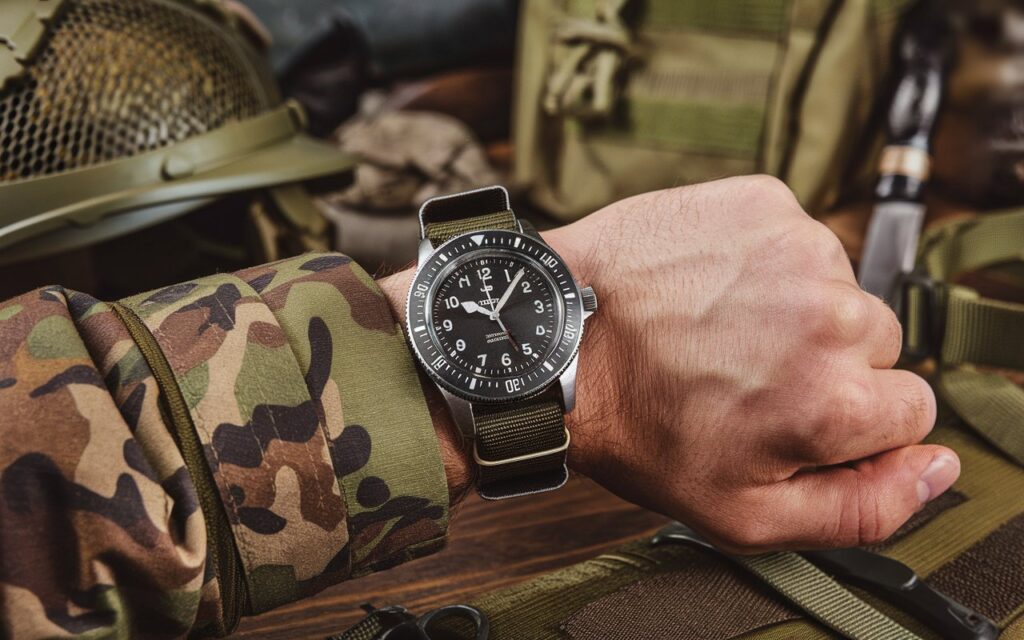 Features of Military Watches for Men